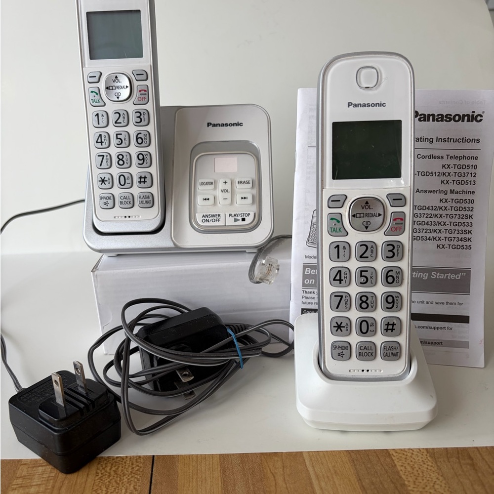 Panasonic Cordless Telephone Model: KX-TGD532W